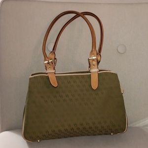 Dooney & Bourke signature green bag